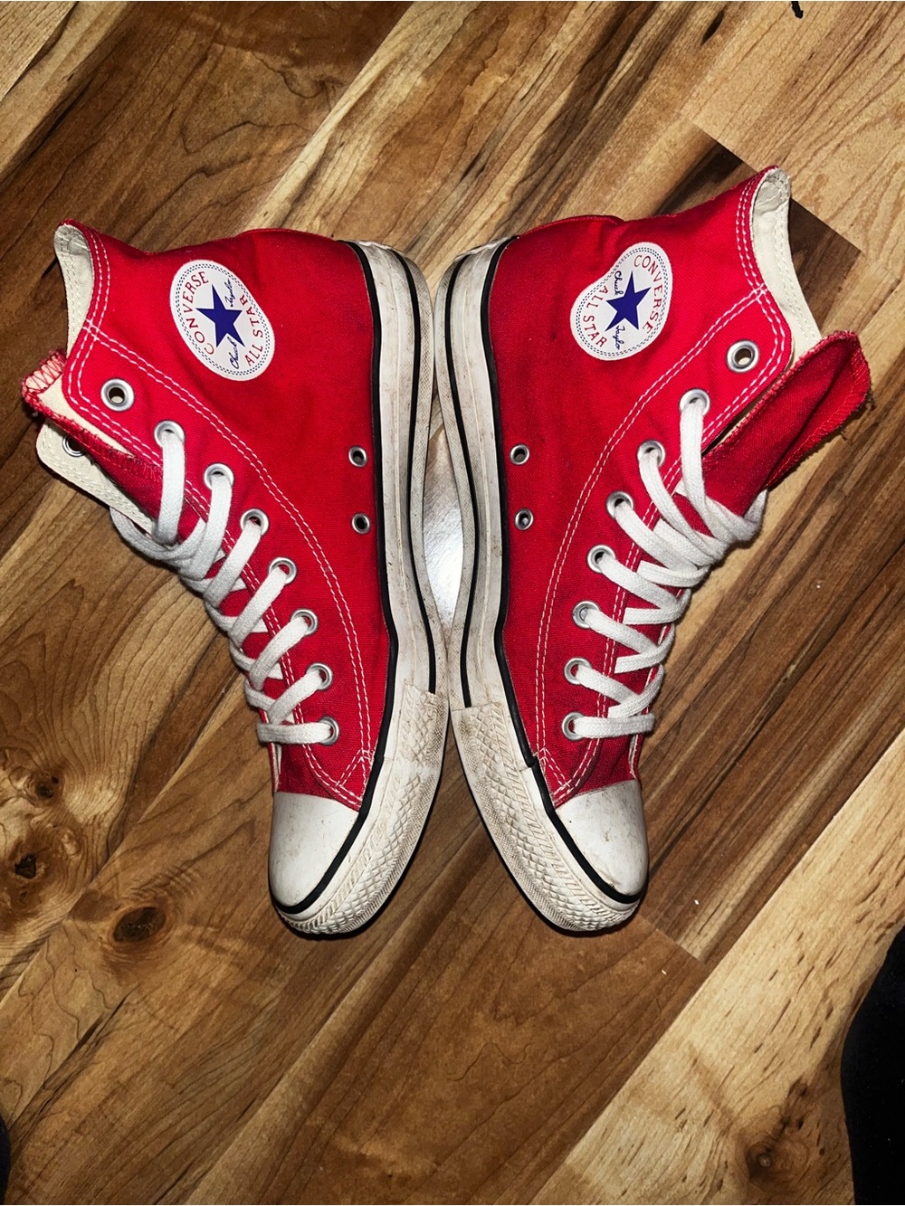 Red Chucks (9 mens, 11 womens)